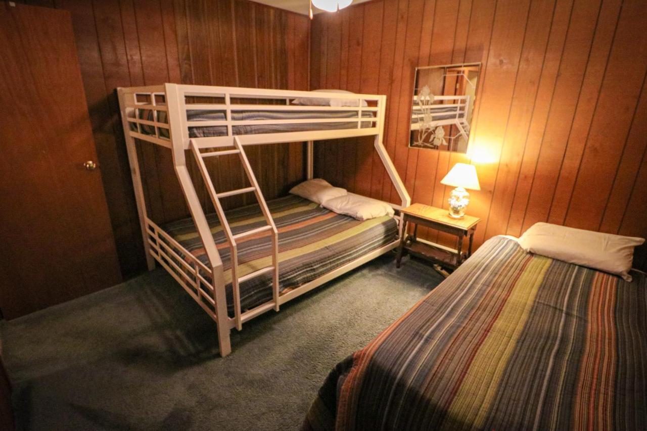 Quaint Condo 5 Minutes To The Ski Slopes Valley Park D1 Killington Buitenkant foto