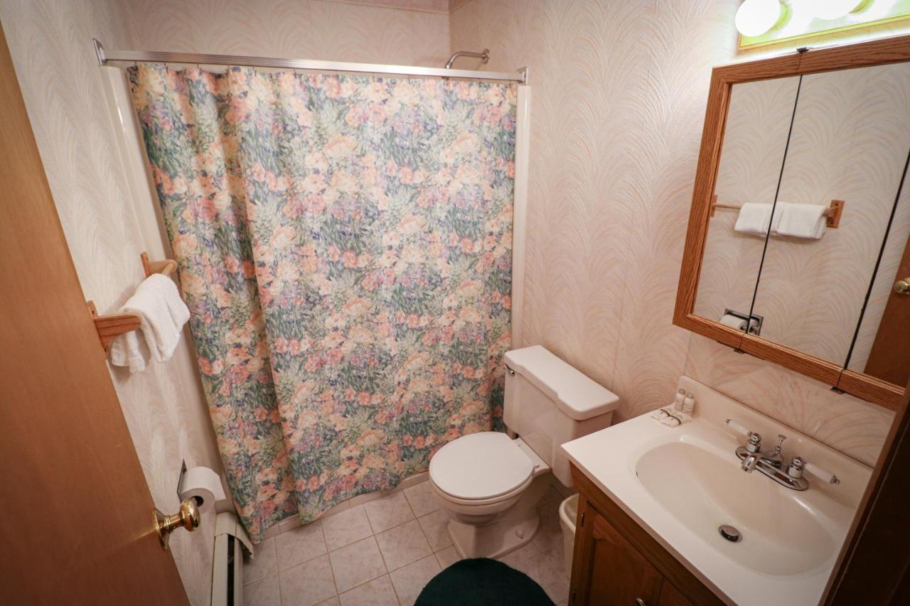 Quaint Condo 5 Minutes To The Ski Slopes Valley Park D1 Killington Buitenkant foto